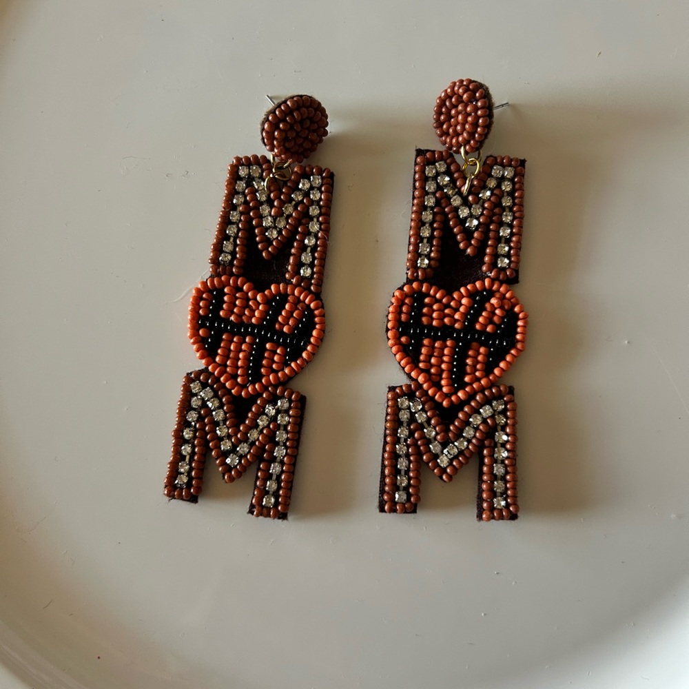 Handcrafted Beaded Earrings with Heart Design